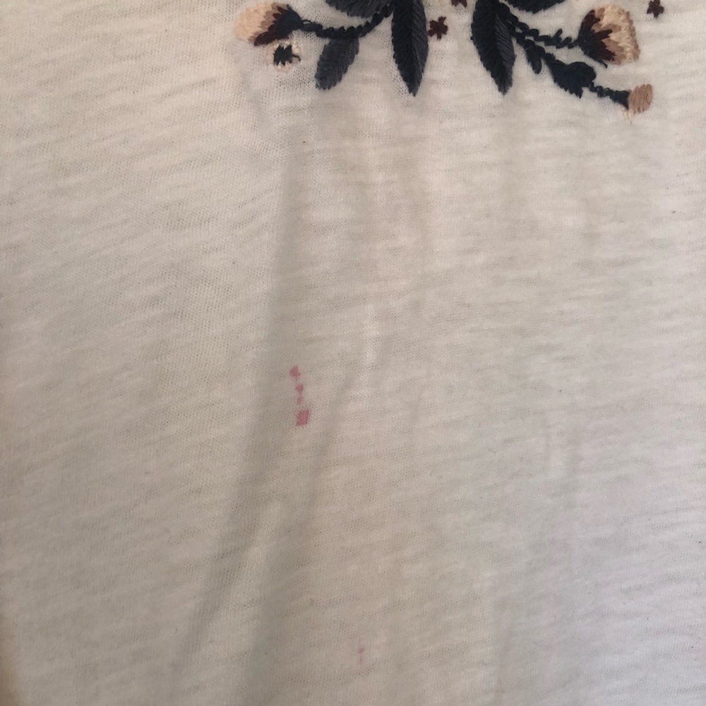 Embroidered shirt - Picture 2 of 2